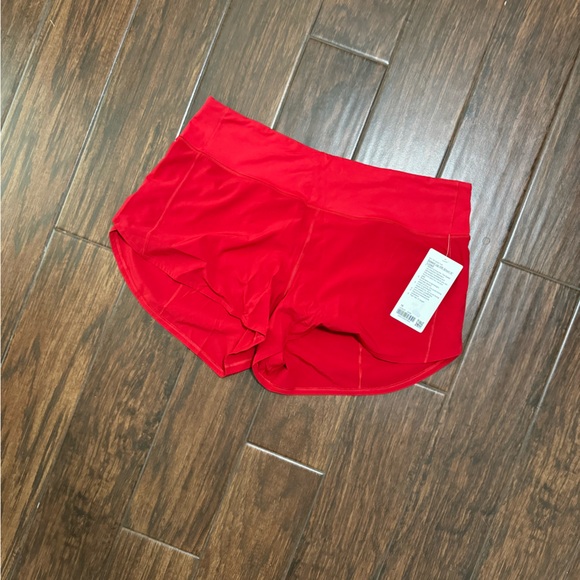 New Lululemon Speed Up Shorts Red Size 16